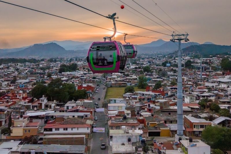 Urbaner „Teleférico Uruapan“ in Mexiko wird sehr gut angenommen