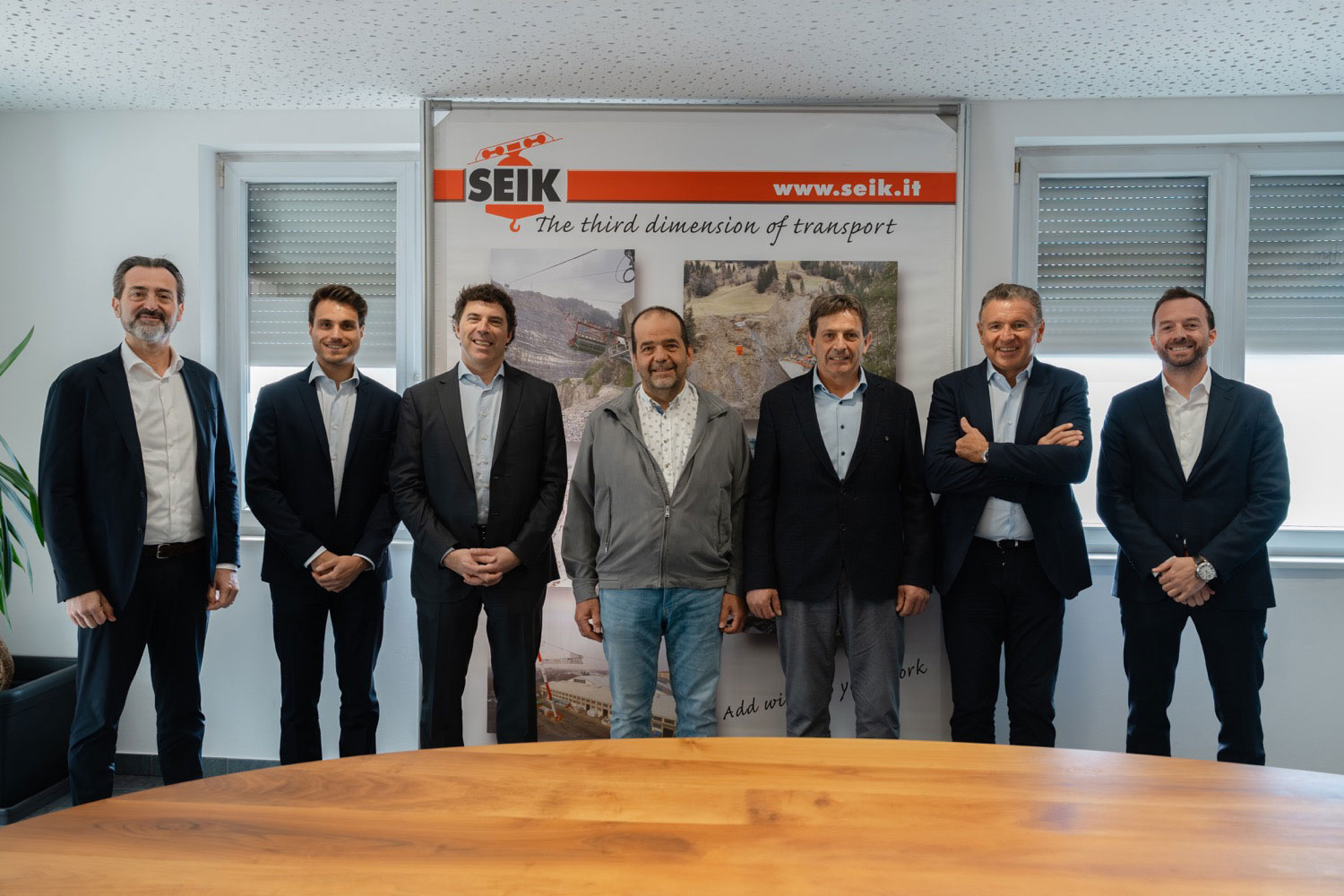 Gruppenbild mit sieben Männern